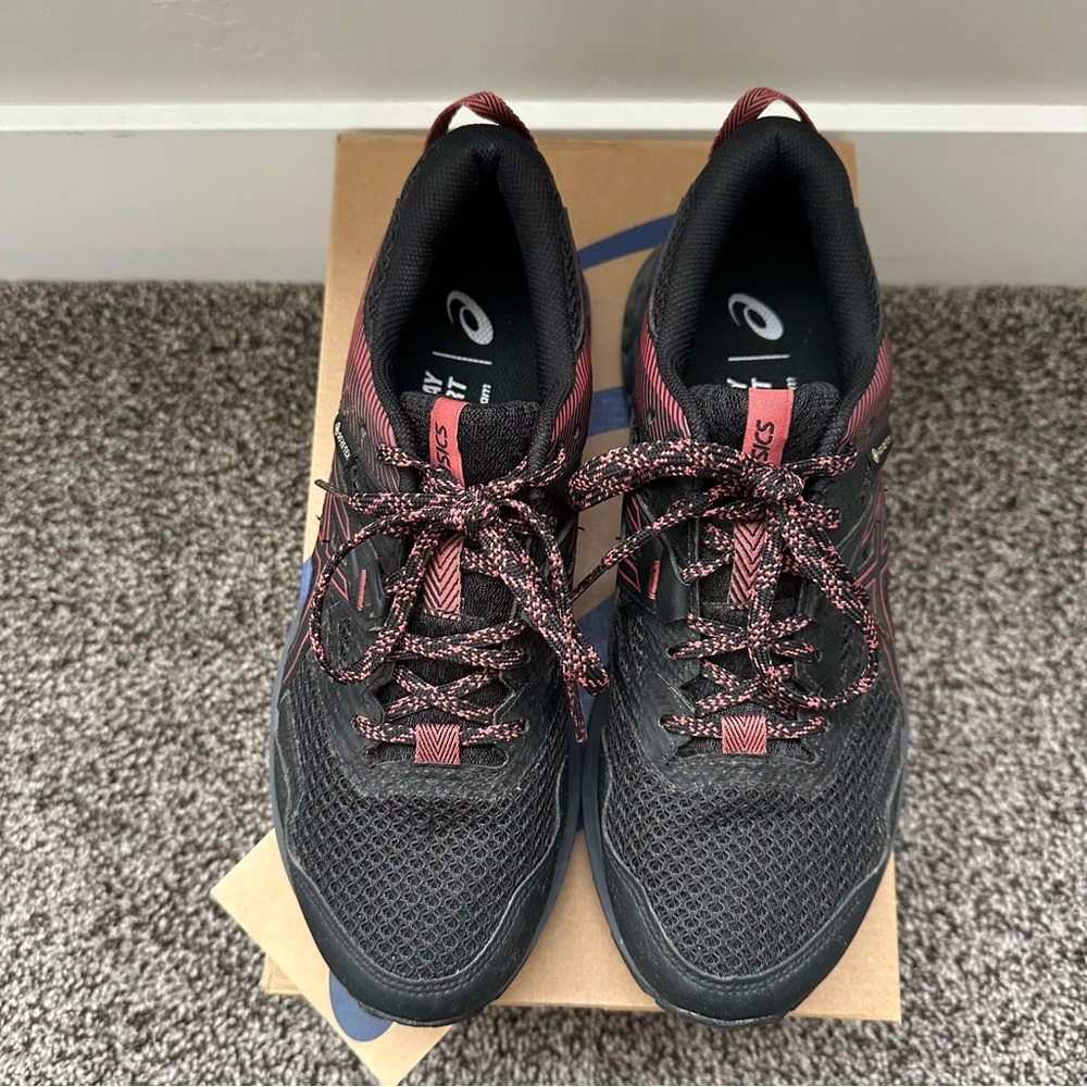 Women's Asics Gel-Sonoma 5 G-TX Shoes - Picture 2 of 12